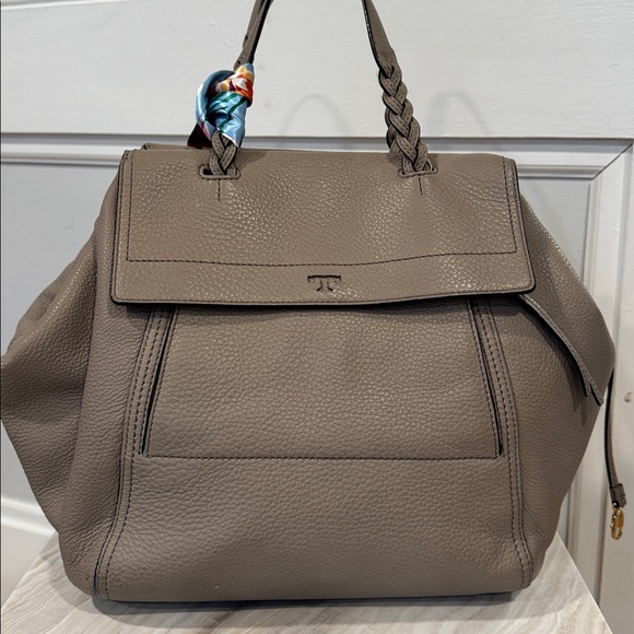 Tory Burch Bag Half Moon Taupe Tote - Picture 3 of 17